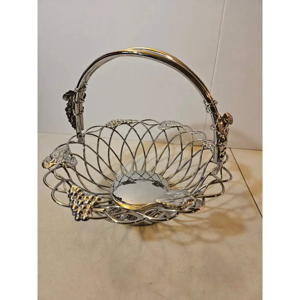 Decorative metal grape leaf design bread basket